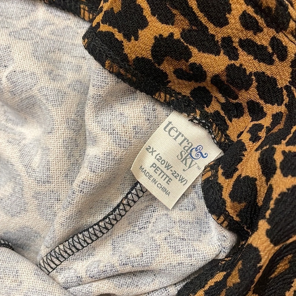 Plus petite women’s leopard print WIDE leg full line stretchy knit pants  2XP - Picture 6 of 14